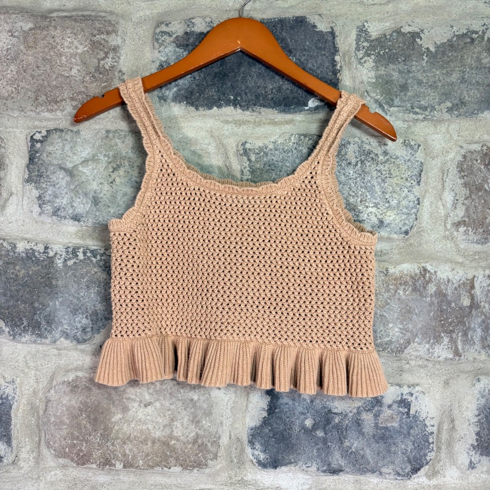 American Eagle Tan Crochet Knit Peplum Tank Top Ruffle Hem Medium Coquette Boho
